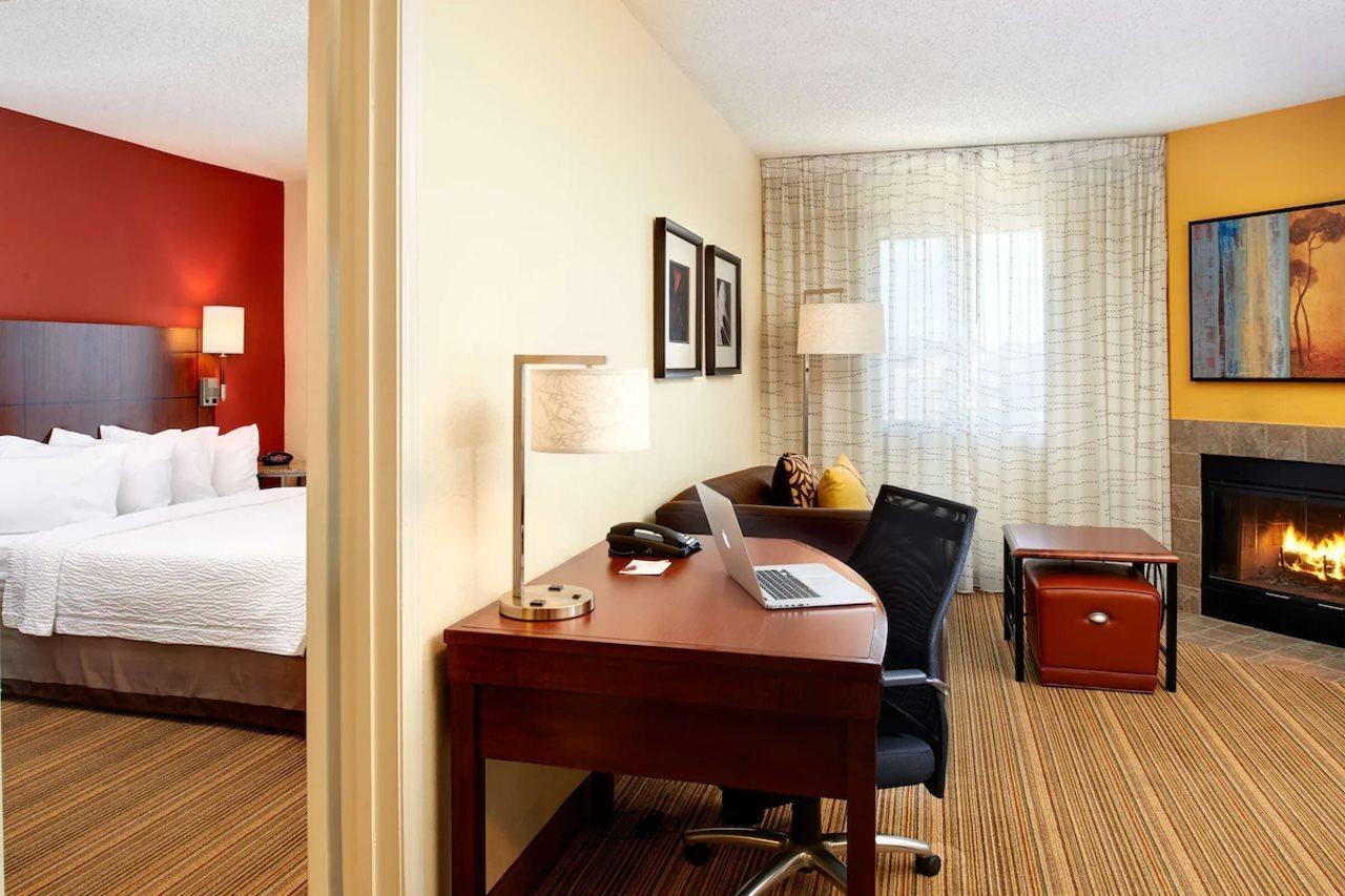 Sonesta Es Suites Detroit Warren Exterior photo