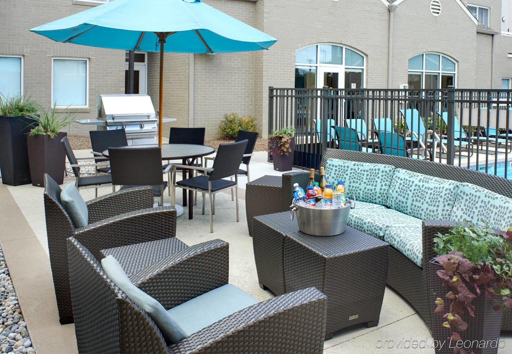 Sonesta Es Suites Detroit Warren Exterior photo